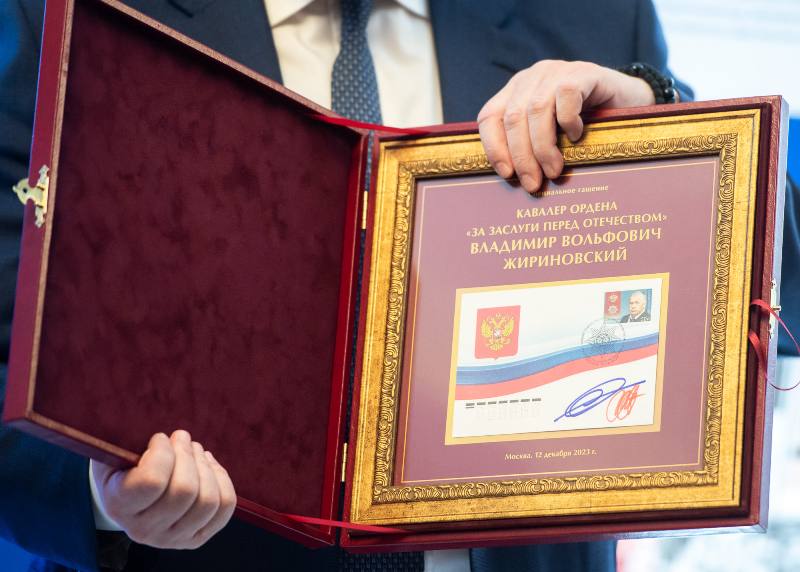 В Государственной Думе прошла церемония гашения почтовой марки имени В.В. Жириновского.